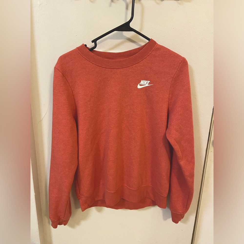 Women’s Pink Nike Sweatshirt
